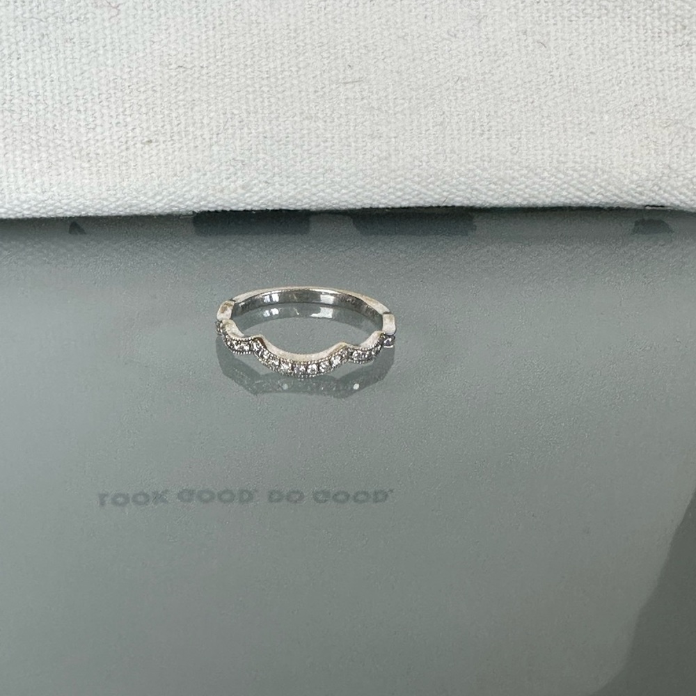 Kay Jewelers Silver and White Diamond Ring - Picture 6 of 10